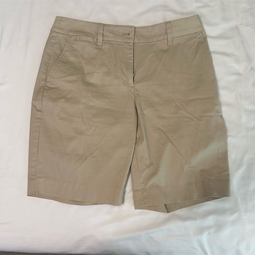 Talbots Women's Chino Shorts Size 6 Beige Casual Summer 10.5" Inseam